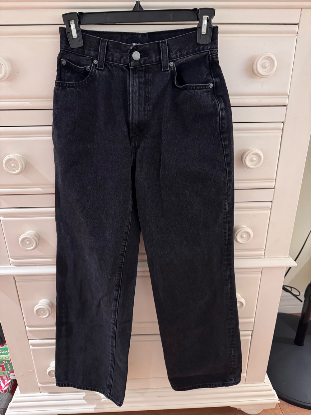 Aritzia Black Straight-Leg High Rise Wide Women’s Jeans